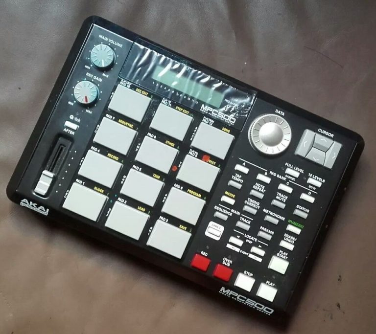 Как подключить akai mpc 500 к компьютеру