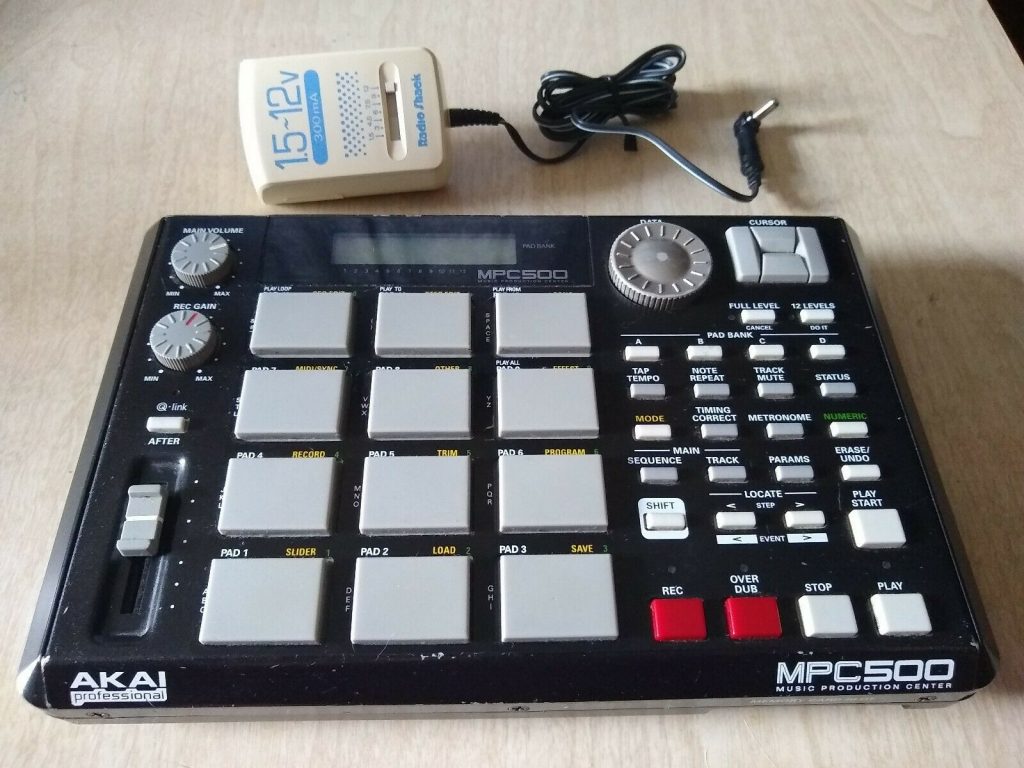 Как подключить akai mpc 500 к компьютеру